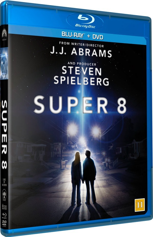 Super 8 [Blu-ray + DVD]